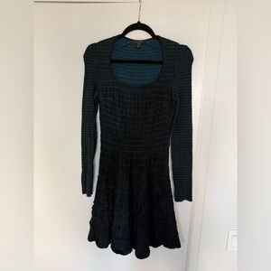 Louis Vuitton Color Blocked Textured Long Sleeve Dress Black/Teal